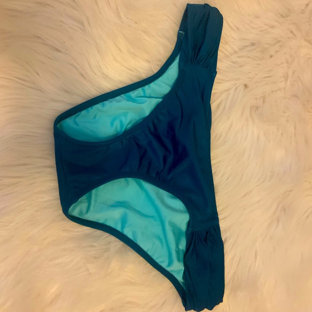 Brand new bikini bottoms